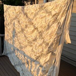 Anthro Puffed Cream w. Black Embroidery Cotton King Size Duvet w. 2 Euro Shams